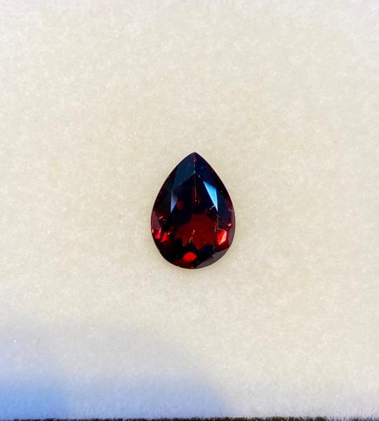Natural Garnet 3.575 Ct