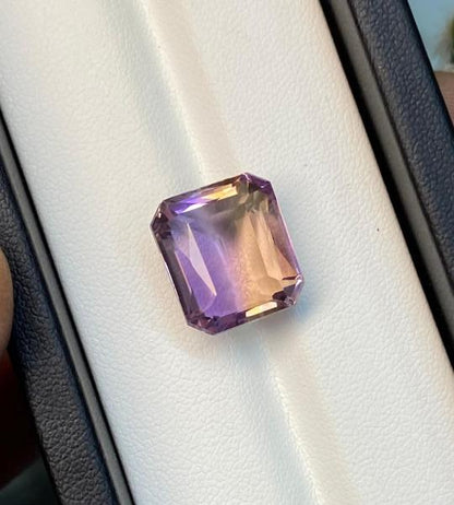 12.575 Ct Natural Purplish Yellow Quartz