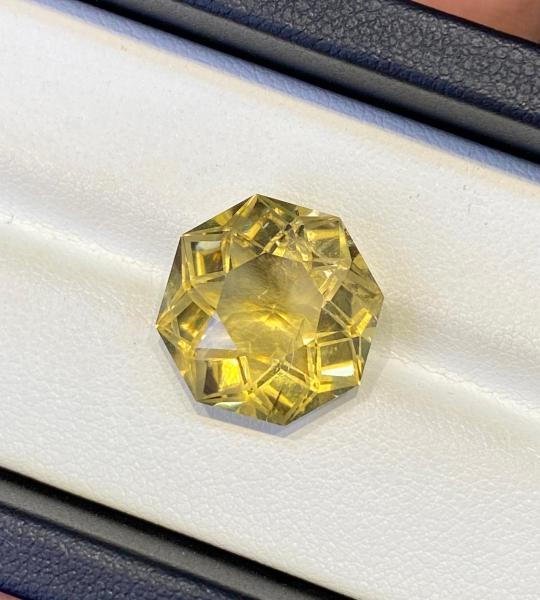 Natural Lemon Quartz 11.995 CT