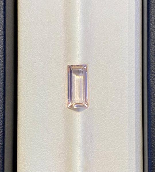 2.335 Ct Natural Topaz