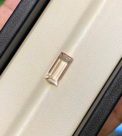 2.335 Ct Natural Topaz