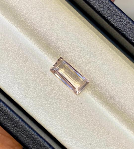 2.335 Ct Natural Topaz