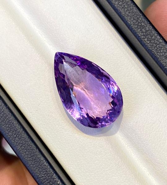 21.195 Ct Natural Purple Quartz