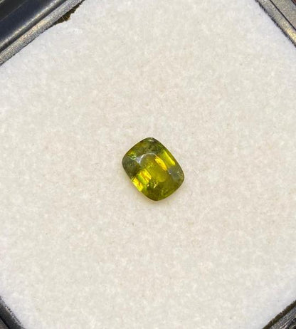 1.350 Ct Natural Greenish Yellow Sphene