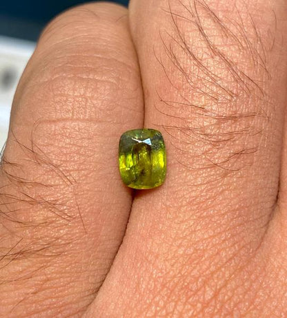 1.350 Ct Natural Greenish Yellow Sphene