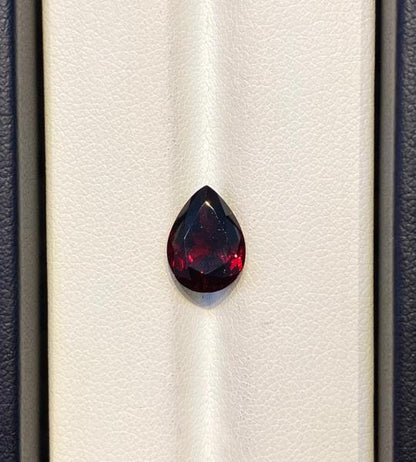 Natural Garnet 3.575 Ct